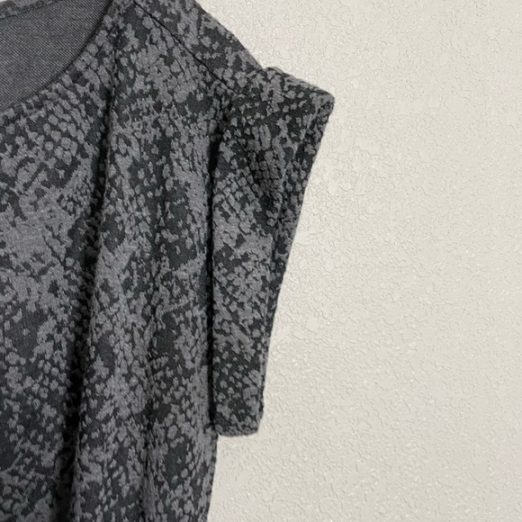 Ann Taylor Gray Snake Reptile Print Ruched Side Dress Small - Picture 3 of 6